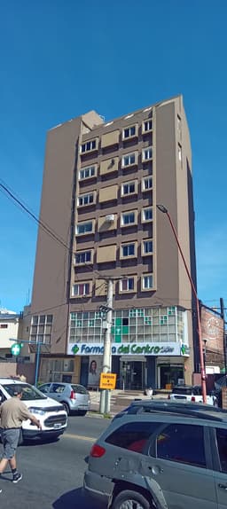 DEPARTAMENTO DE 2 DORMITORIOS EN PLENO CENTRO DE CARLOS PAZ — thumbnail 4