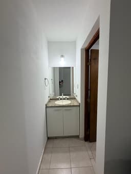 Departamento Amoblado con Cochera en el Centro de Villa Carlos Paz — thumbnail 4