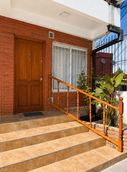 DEPARTAMENTO A DOS CUADRAS DEL CENTRO DE 1 DORMITORIO Y COCHERA — thumbnail 2