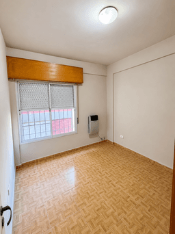 DEPARTAMENTO A DOS CUADRAS DEL CENTRO DE 1 DORMITORIO Y COCHERA — thumbnail 9
